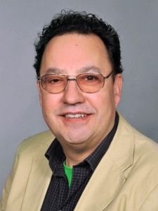 Heilos, Tom
